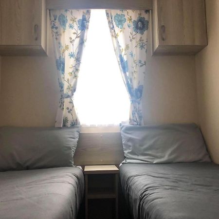 Spruce Deluxe Holiday Home Mablethorpe Esterno foto