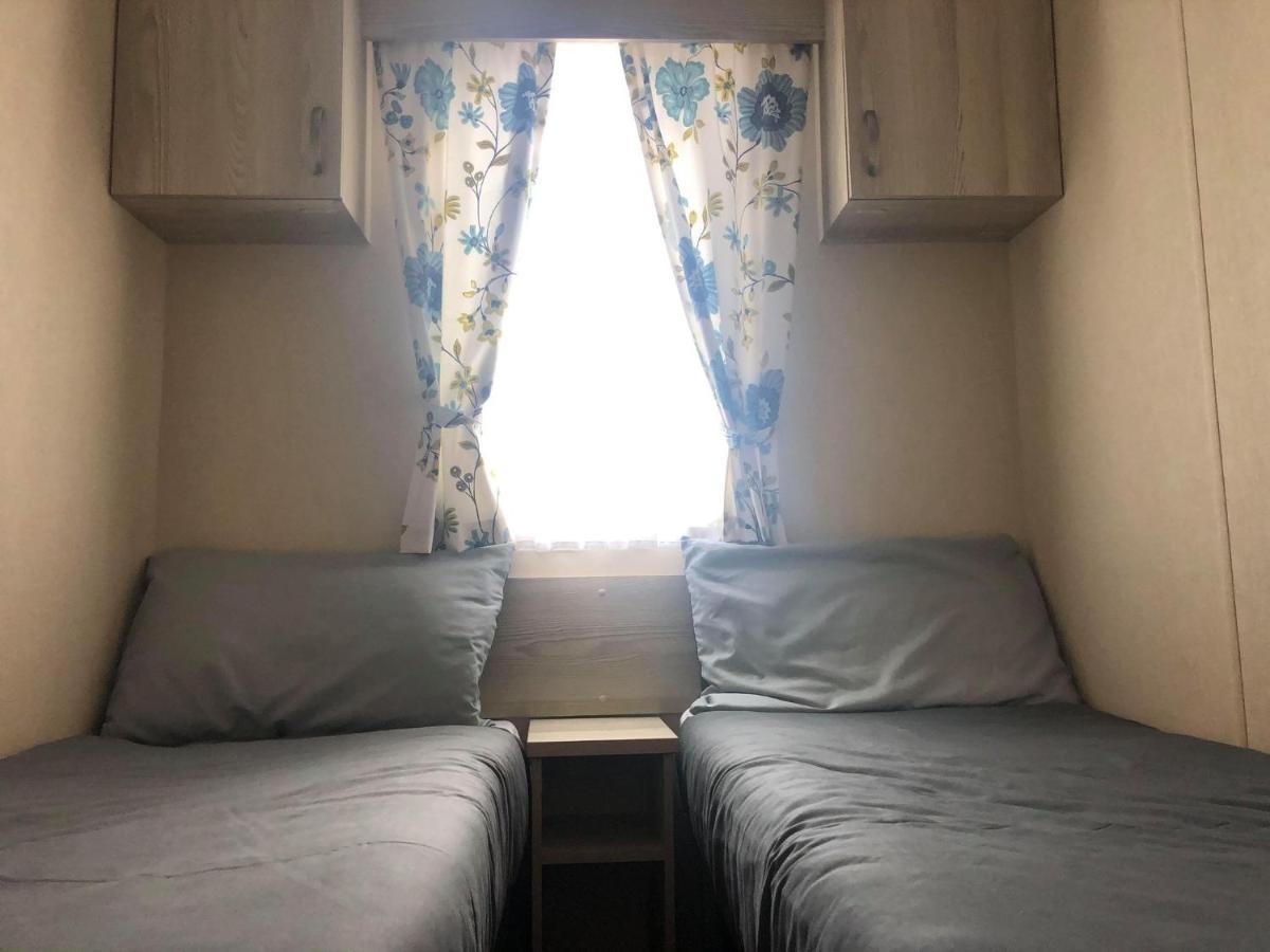 Spruce Deluxe Holiday Home Mablethorpe Esterno foto
